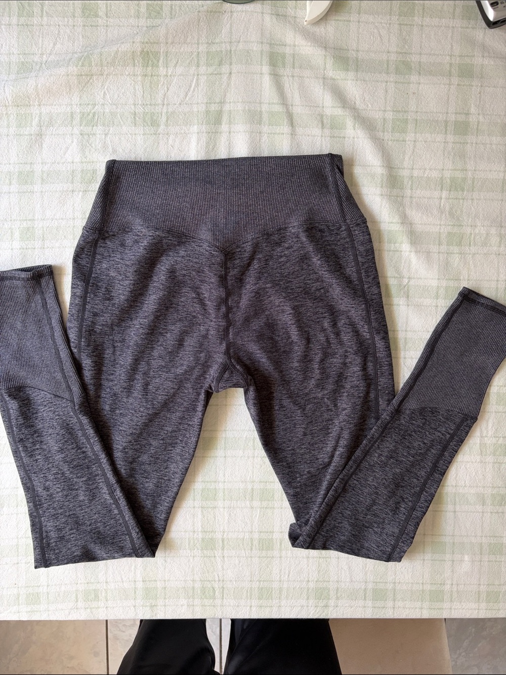 Alo High-Waist Heathered Gray Leggings - Picture 5 of 7